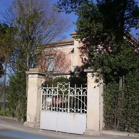 Maria Bed & Breakfast, Corridonia, Marche