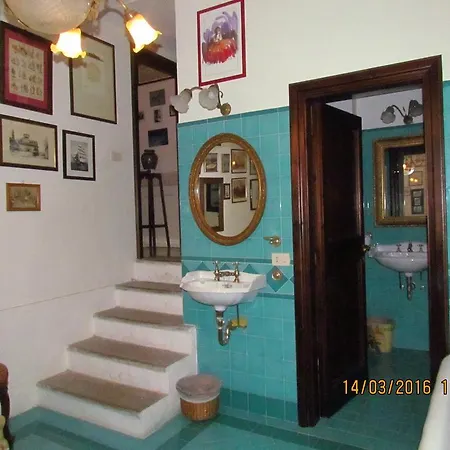Maria Bed & Breakfast, Corridonia, Marche Bed and breakfast 3*